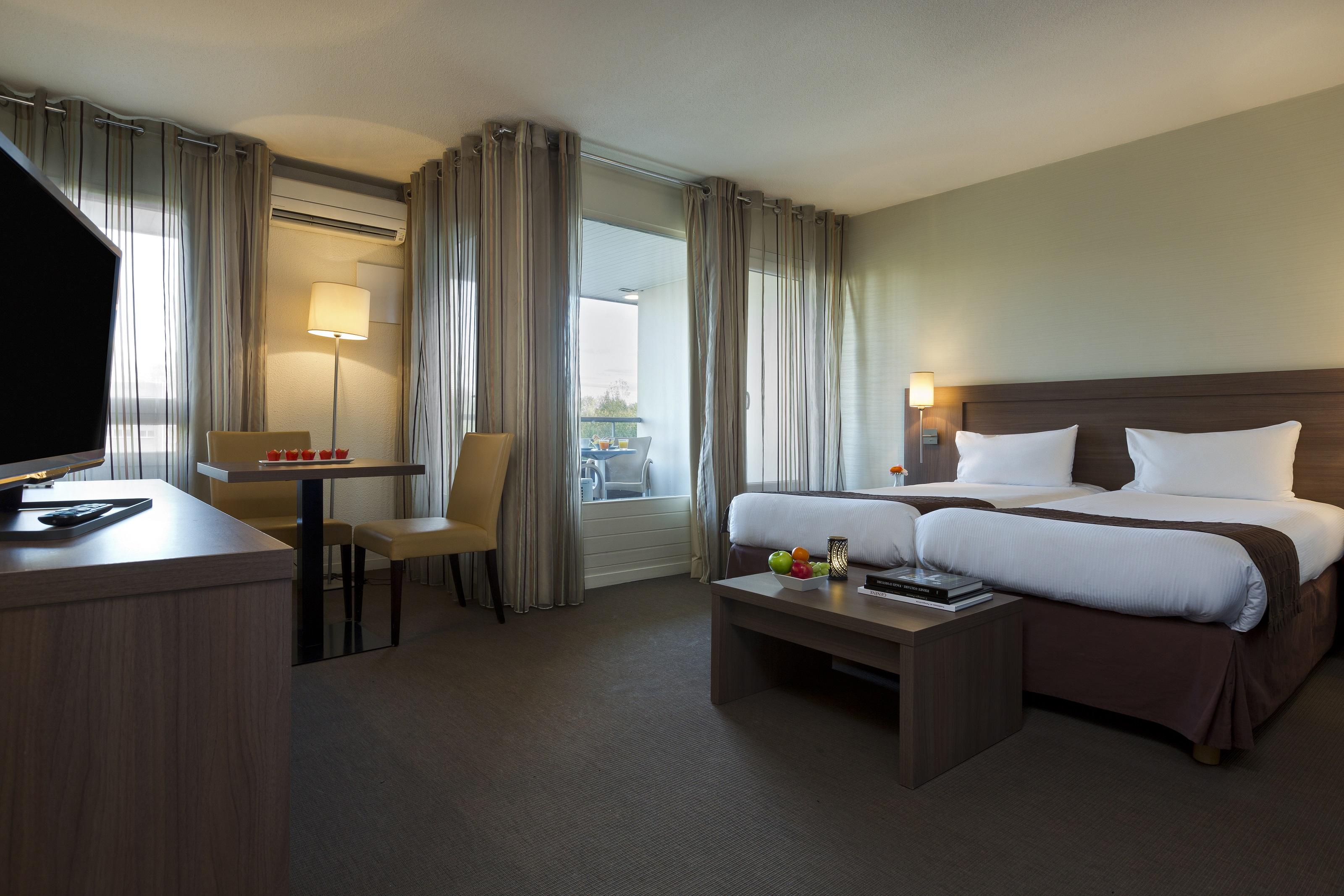 Residence La Reserve Geneve Ferney Voltaire Екстер'єр фото